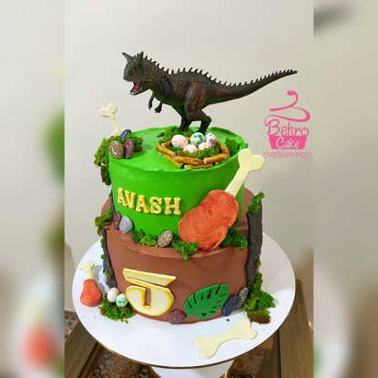 کیک طرح دایناسور بچگانه