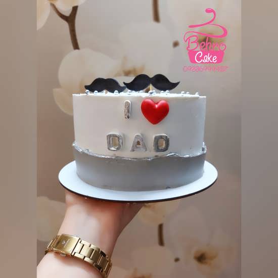 کیک طرح I love DAD